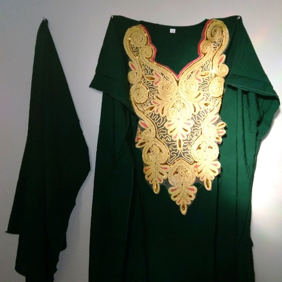 Only Red Gowns left - Picture 1 of 12